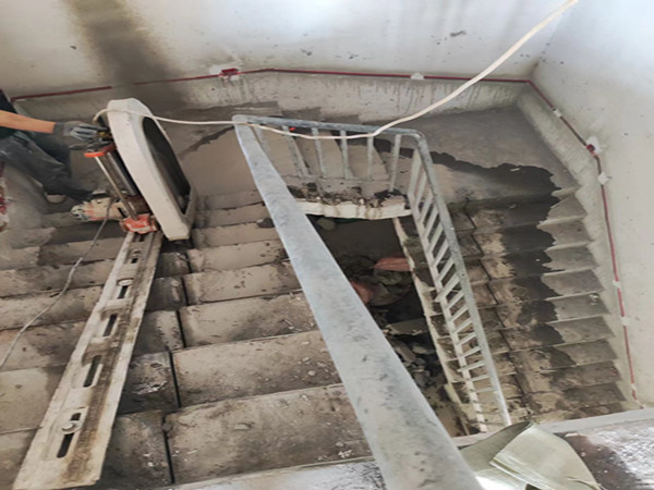北京大兴区切割混凝土拆除切墙开门开窗阳台楼梯切割施工