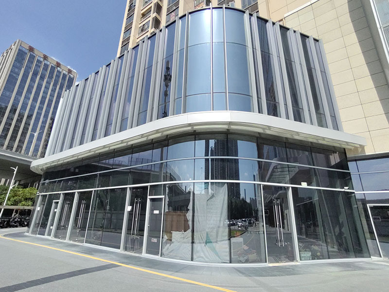 玻璃幕墙多少钱一平方