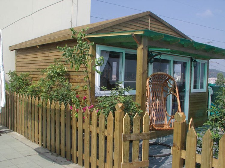 三仕爵惠州小型木屋造价.惠州防腐木小木屋定做.惠州拼装式小木屋